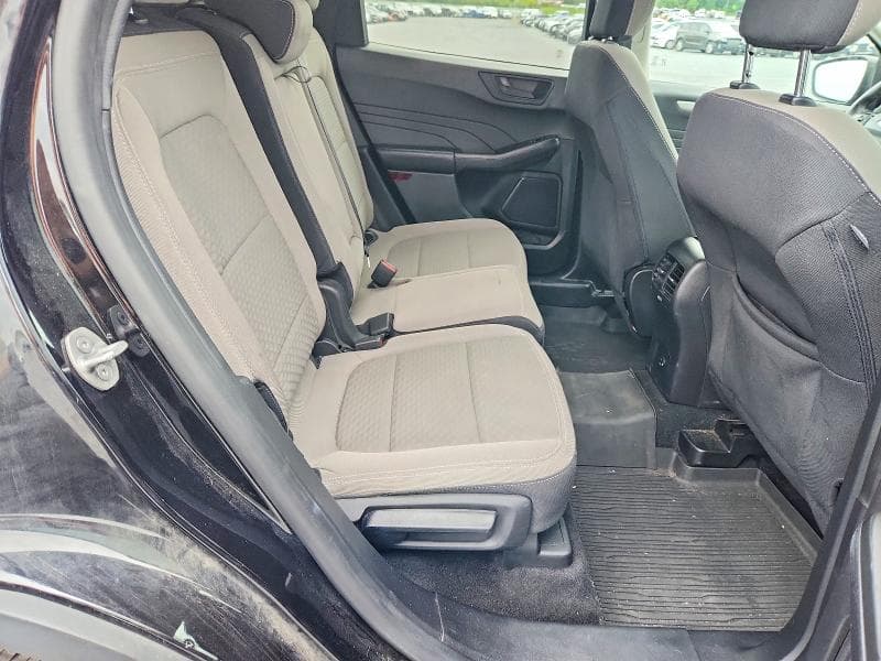 2022 FORD ESCAPE SE 11