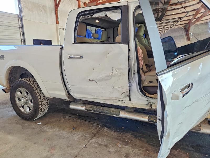 2017 RAM 2500 LARAMIE 10