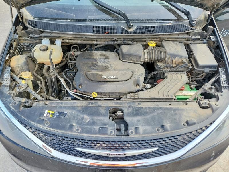 2021 CHRYSLER VOYAGER LXI 12