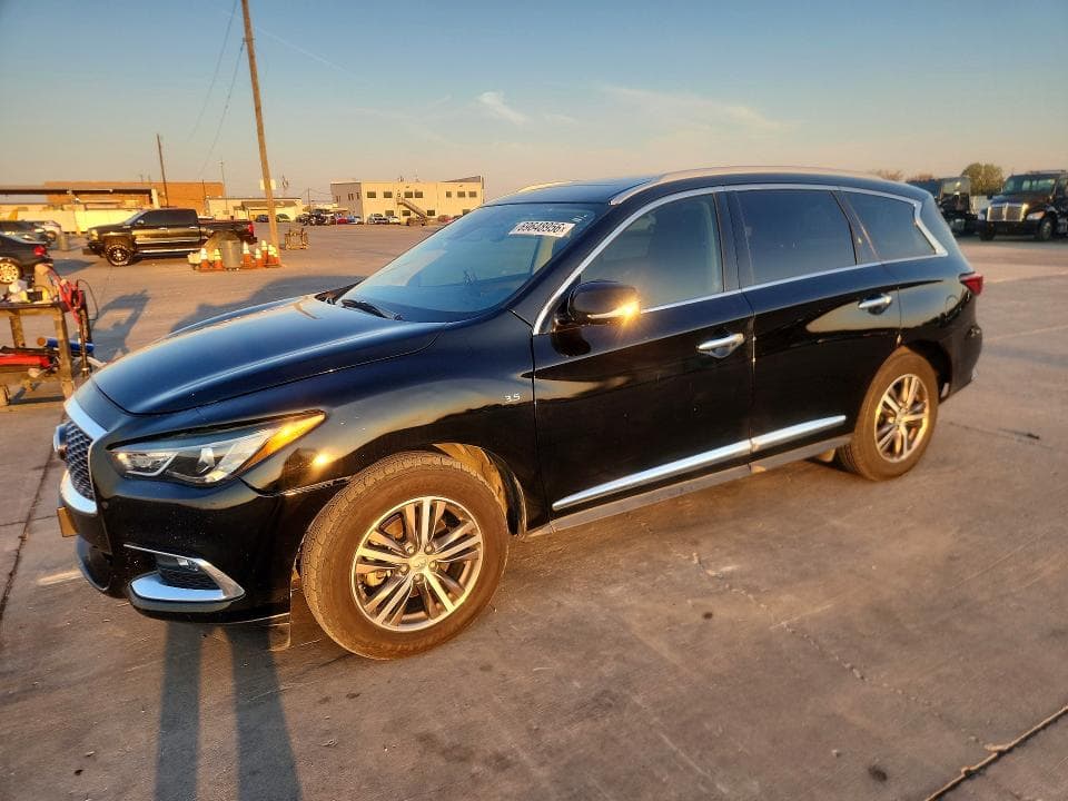 2019 INFINITI QX60 LUXE