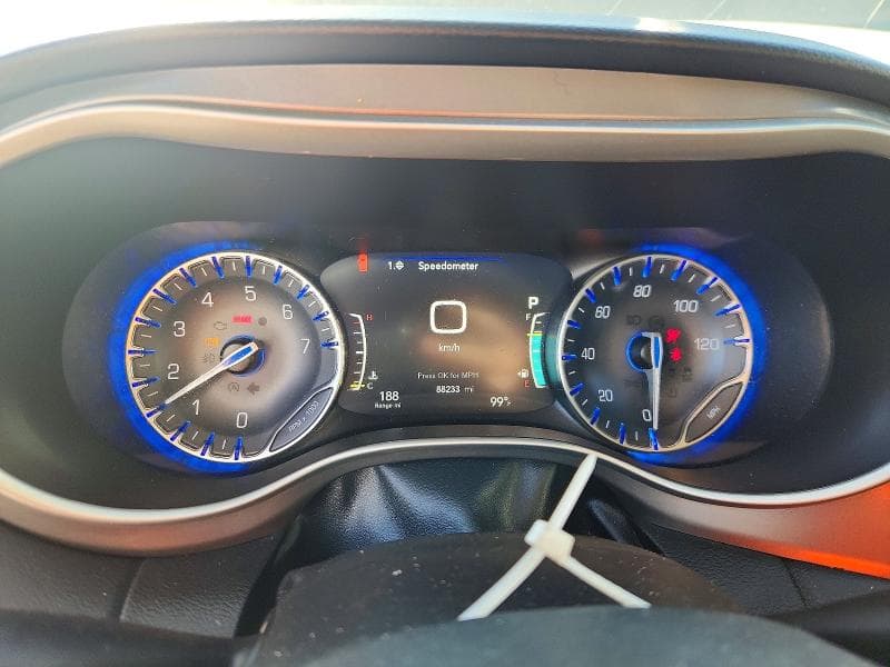 2022 CHRYSLER PACIFICA TOURING L 9