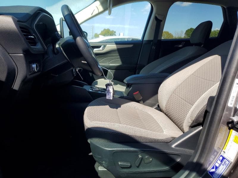 2021 FORD ESCAPE SE 7
