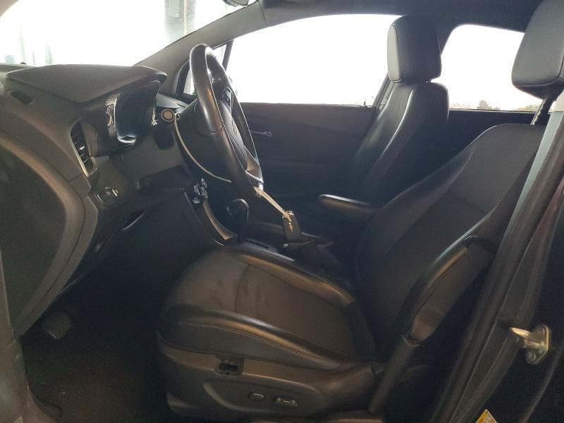 2019 CHEVROLET TRAX 1LT 7