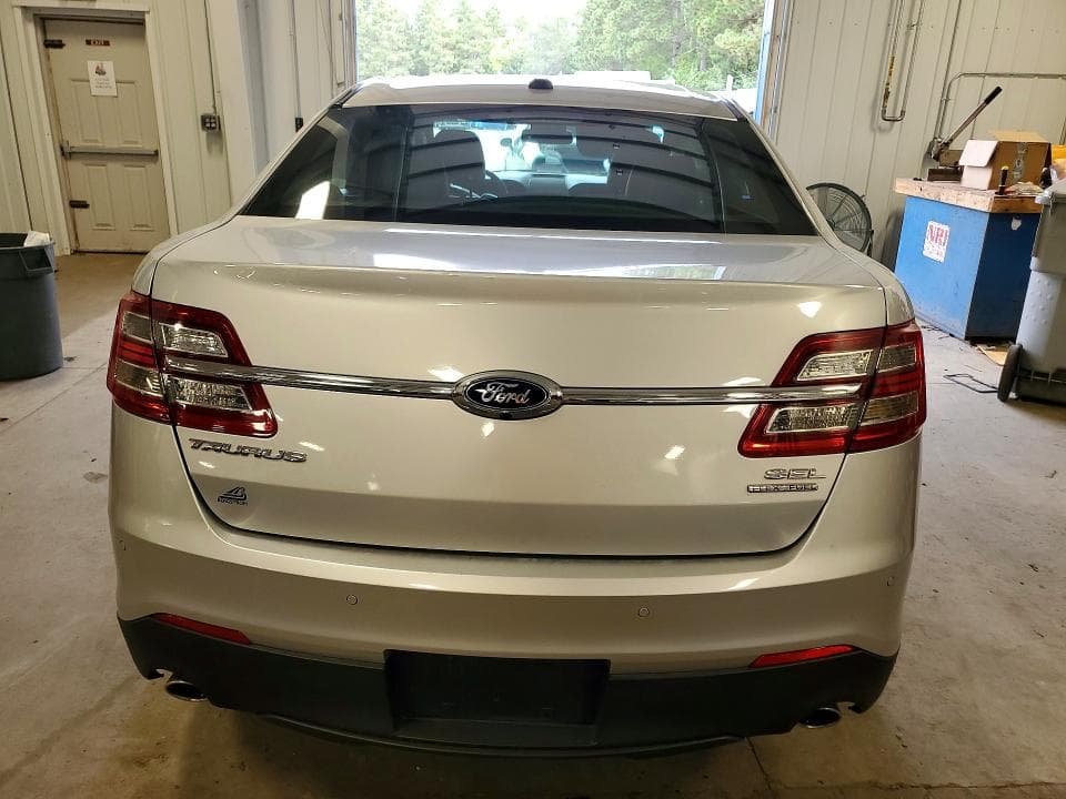 2018 FORD TAURUS SEL 6