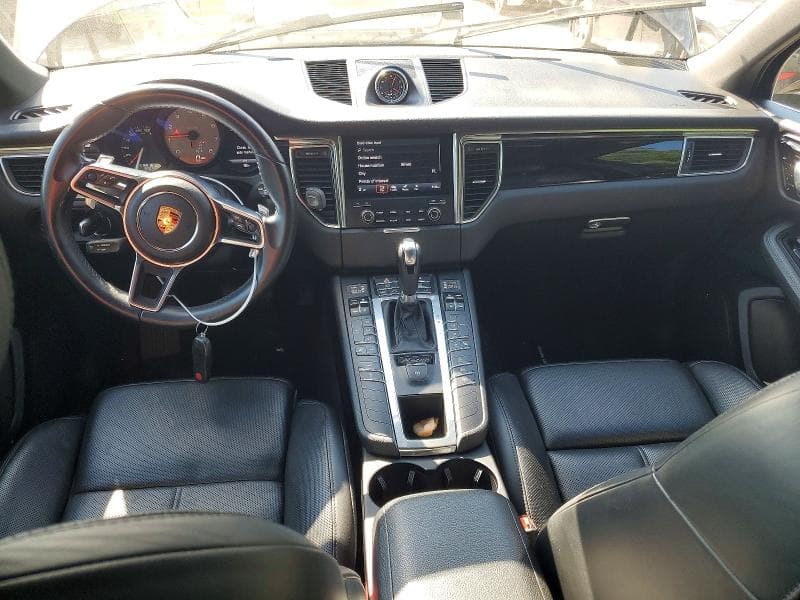 2018 PORSCHE MACAN S 8