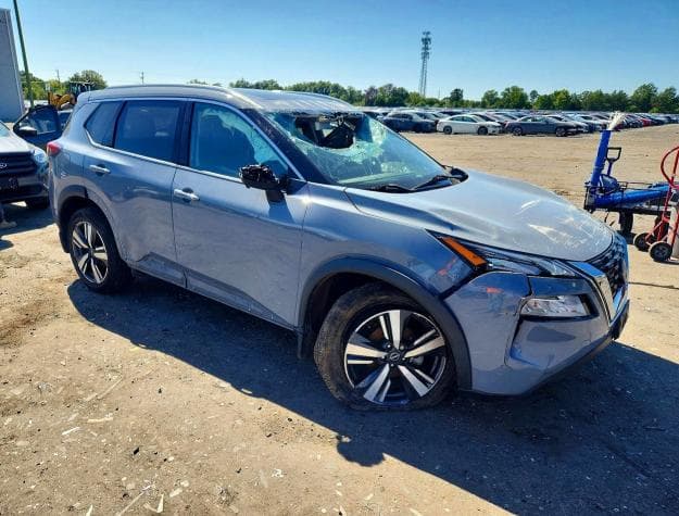 2022 NISSAN ROGUE SL 4
