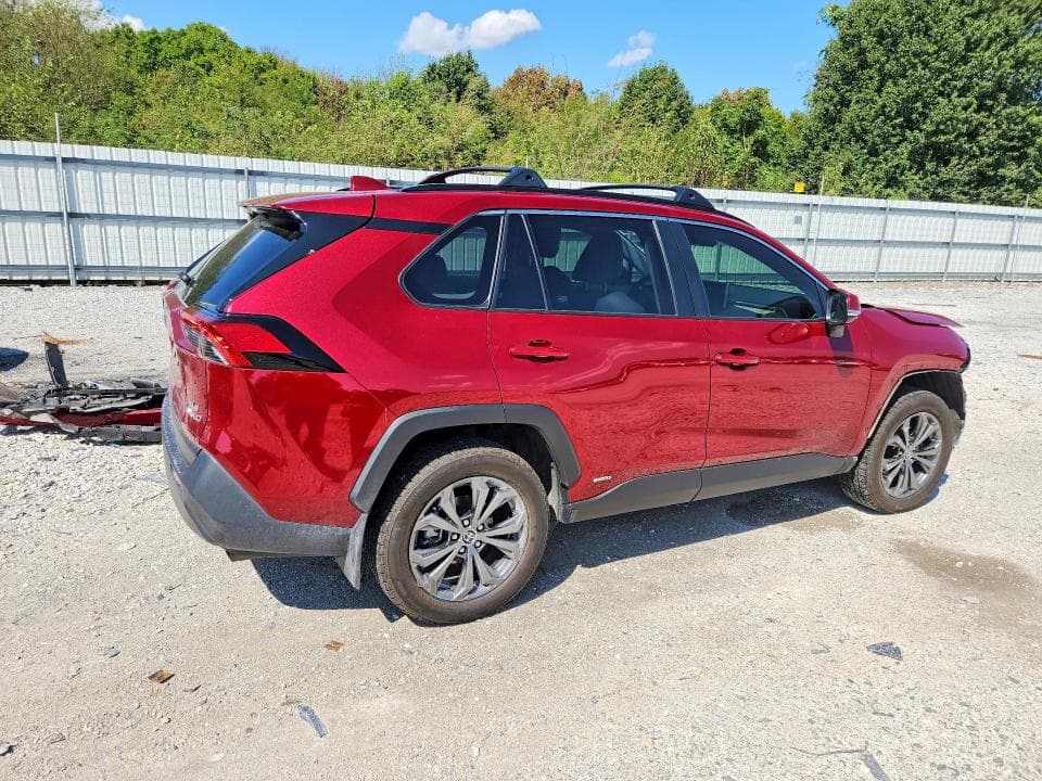 2024 TOYOTA RAV4 XLE PREMIUM 3