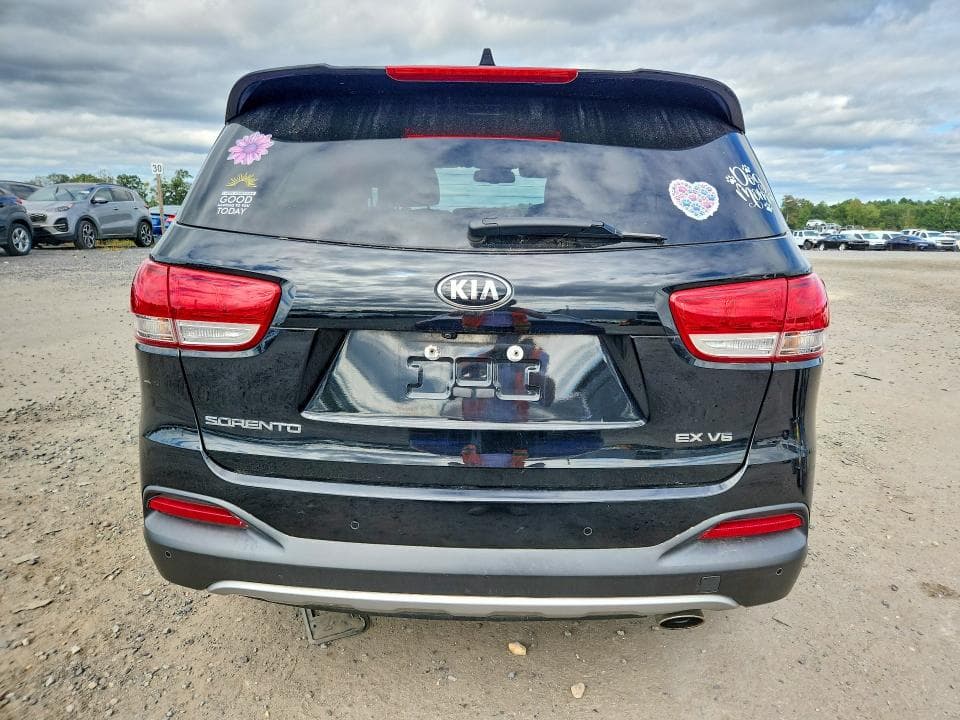 2017 KIA SORENTO EX 6