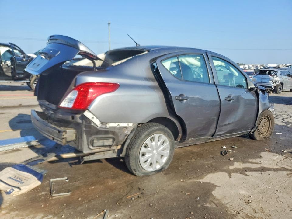 2017 NISSAN VERSA 1.6 S PLUS 3