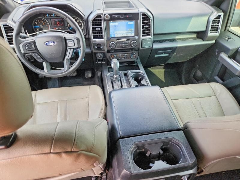 2017 FORD F150 SUPERCREW 8