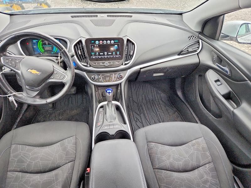 2017 CHEVROLET VOLT LT 8