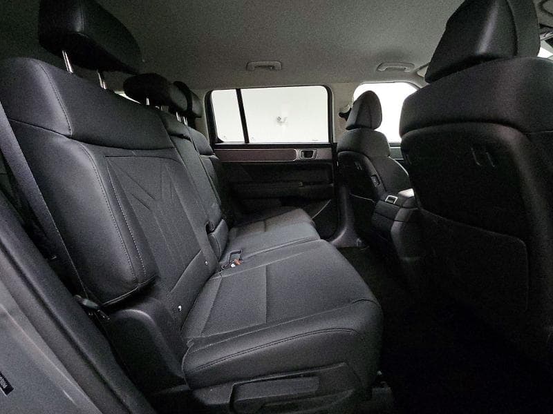 2025 HYUNDAI SANTA FE SEL 11