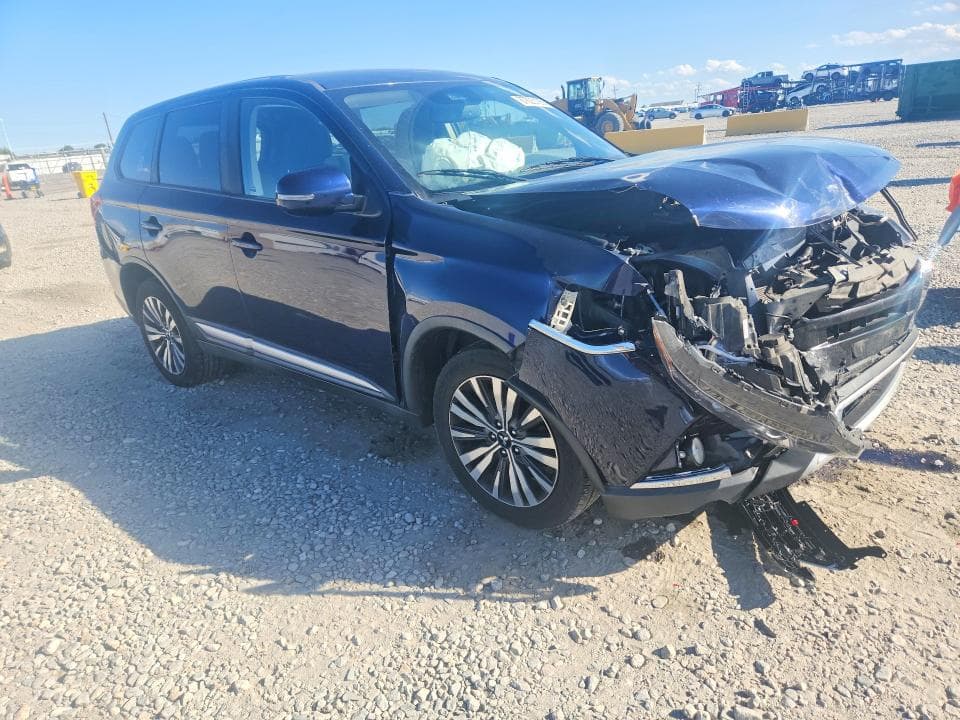 2020 MITSUBISHI OUTLANDER SE 4