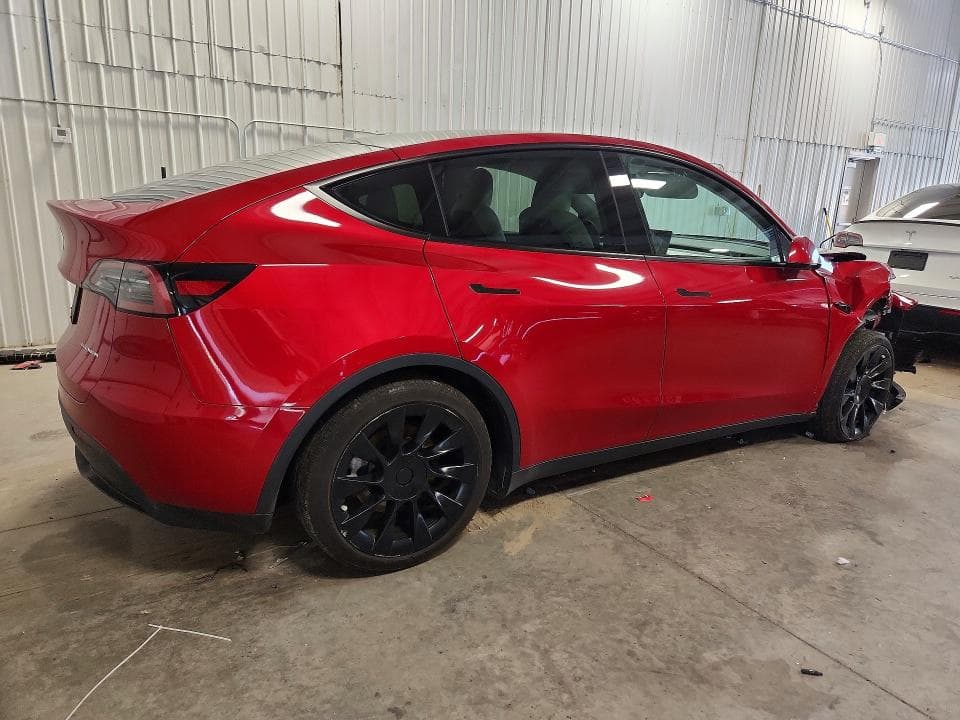 2023 TESLA MODEL Y 3