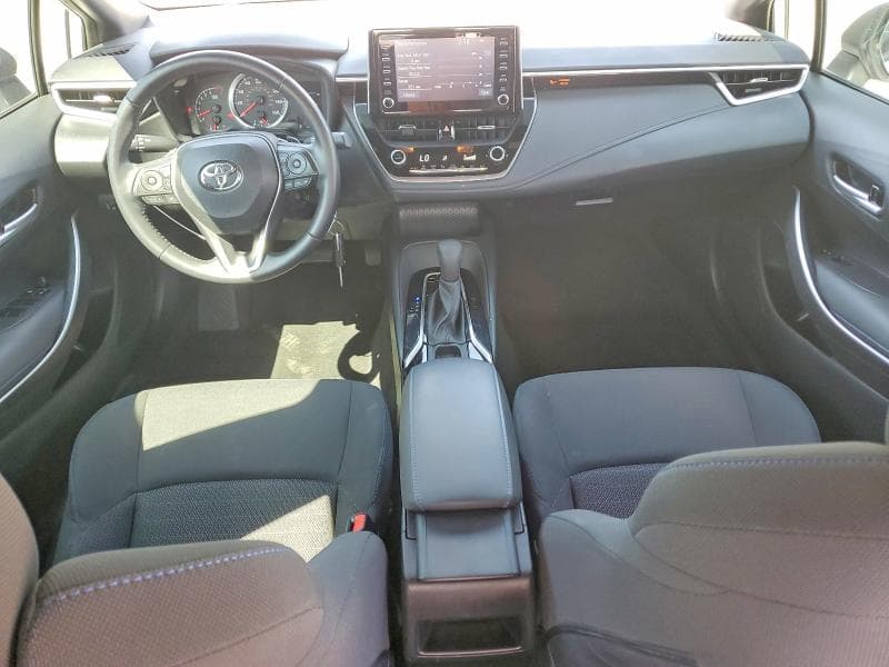 2020 TOYOTA COROLLA SE 8