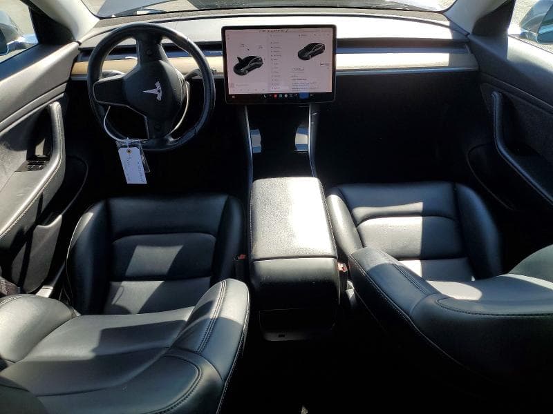 2019 TESLA MODEL 3 8