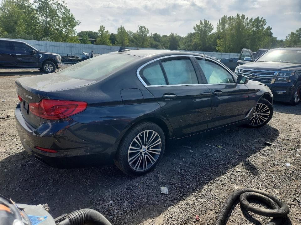 2019 BMW 540 XI 3
