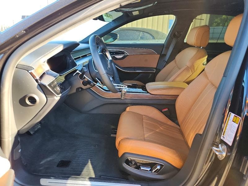 2025 AUDI A8 L 7