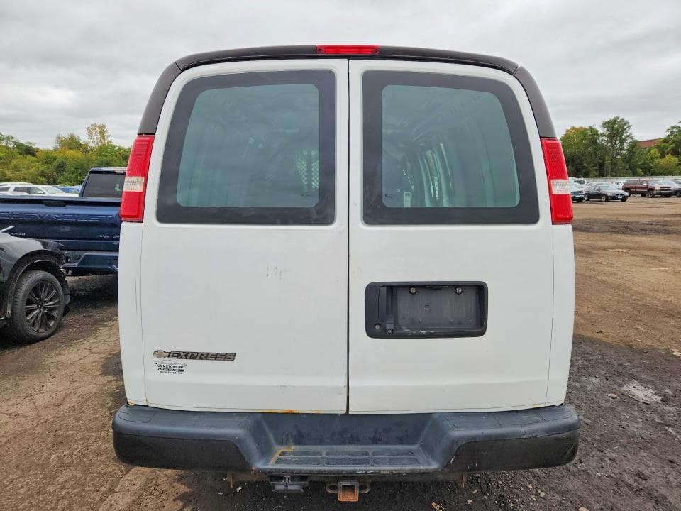 2019 CHEVROLET EXPRESS G3500 6