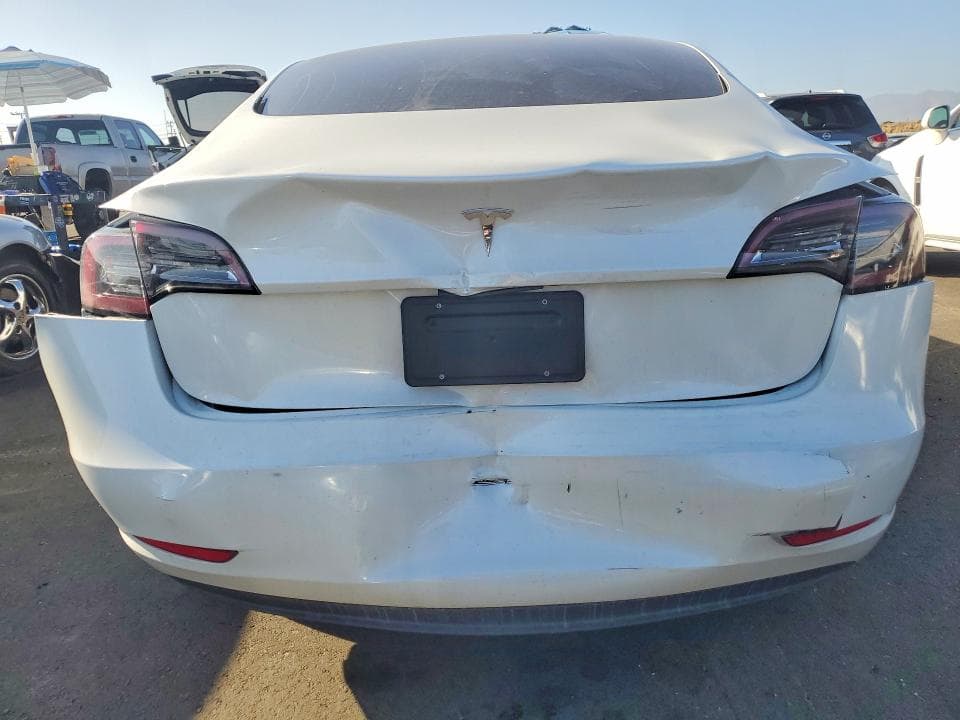 2023 TESLA MODEL 3 6