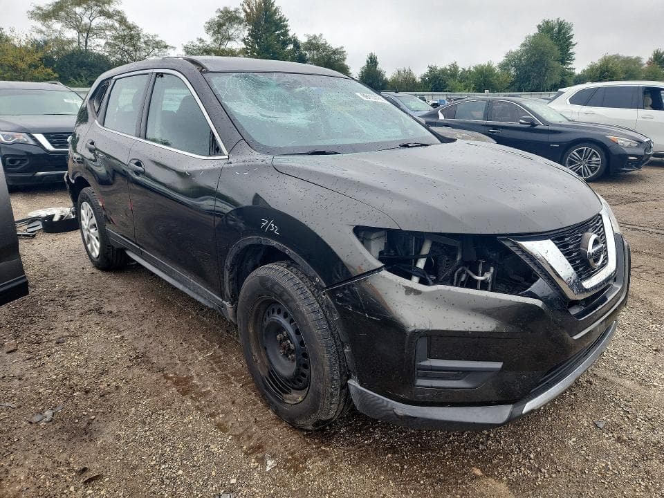 2017 NISSAN ROGUE S 4