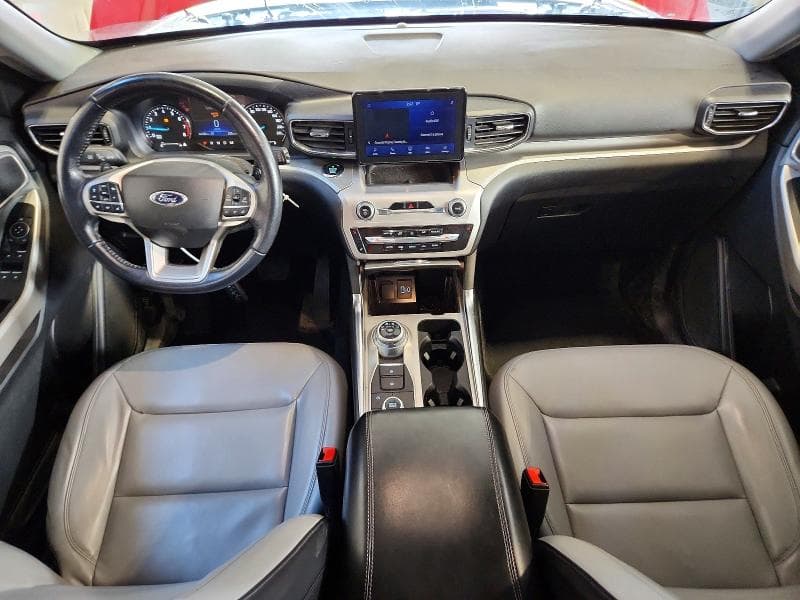 2021 FORD EXPLORER XLT 8