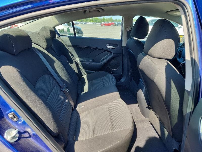 2017 KIA FORTE LX 10