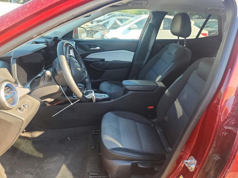 2025 CHEVROLET TRAX 1LT 7