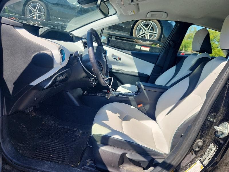 2022 TOYOTA PRIUS XLE AWD-E 7
