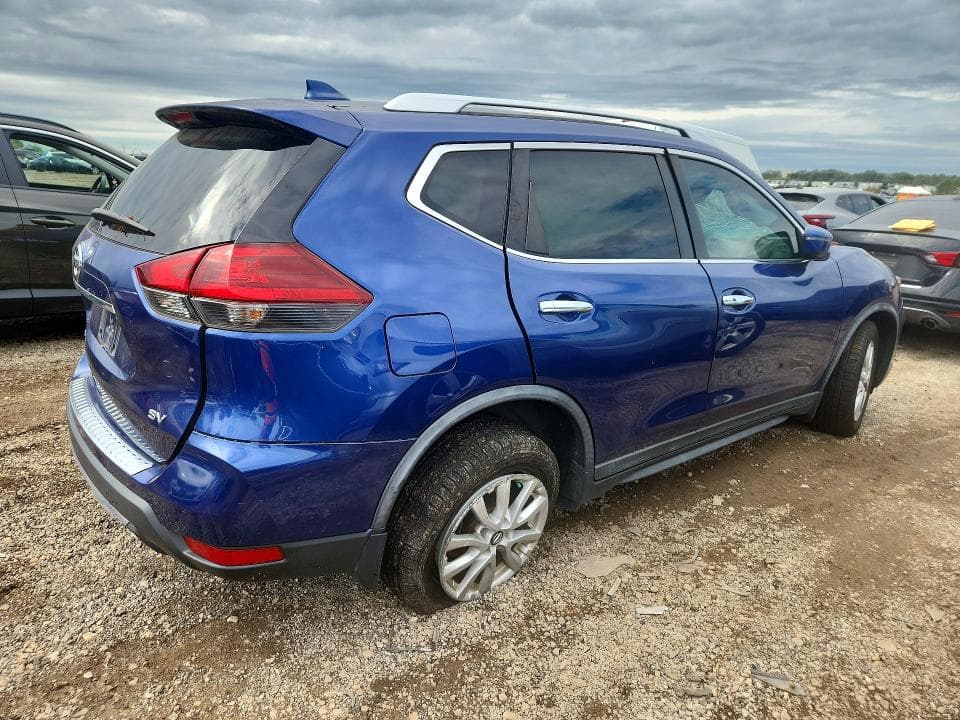 2018 NISSAN ROGUE SV 3