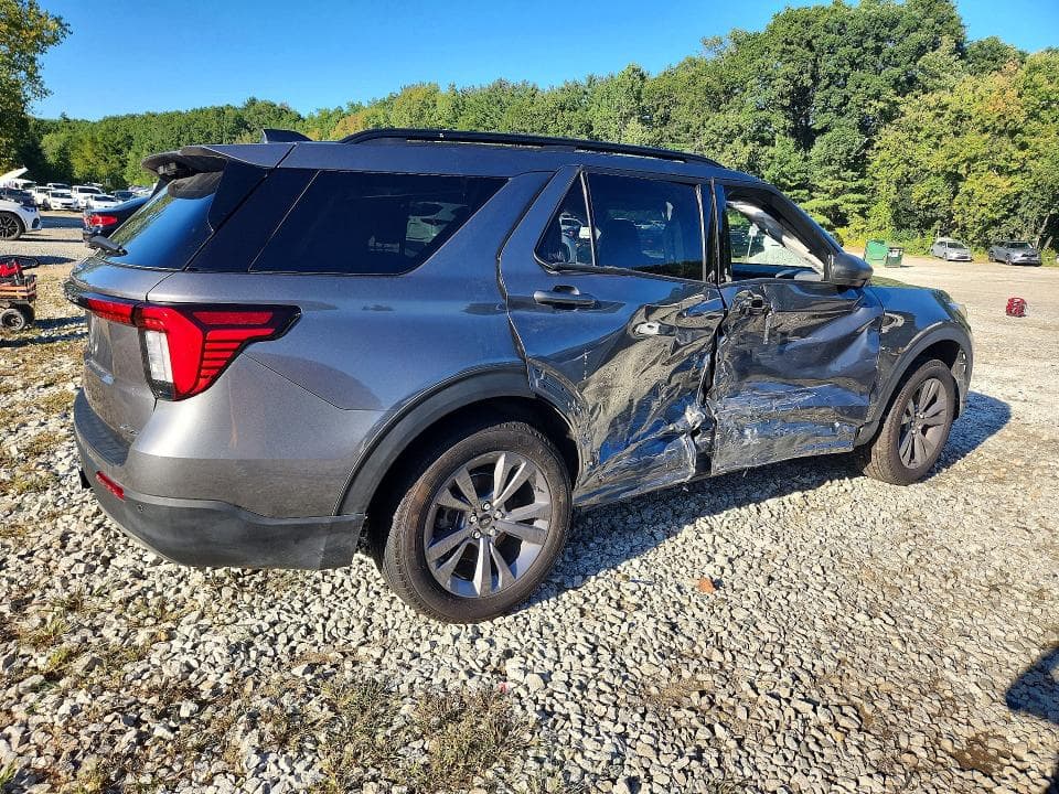 2025 FORD EXPLORER ACTIVE 3