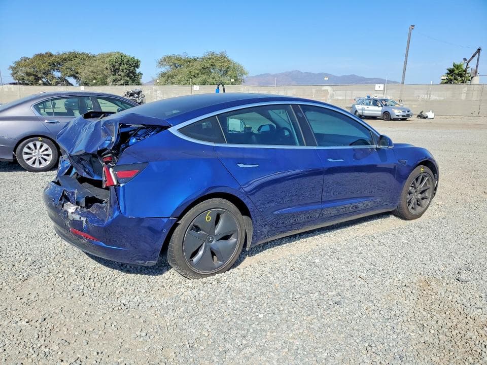 2020 TESLA MODEL 3 3