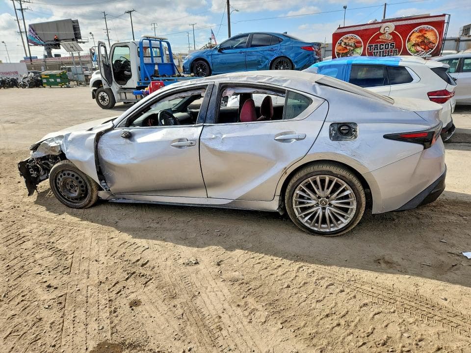 2023 LEXUS IS 300 2