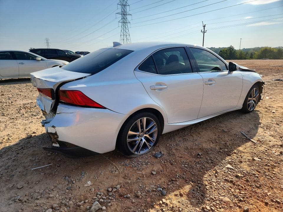 2018 LEXUS IS 300 3