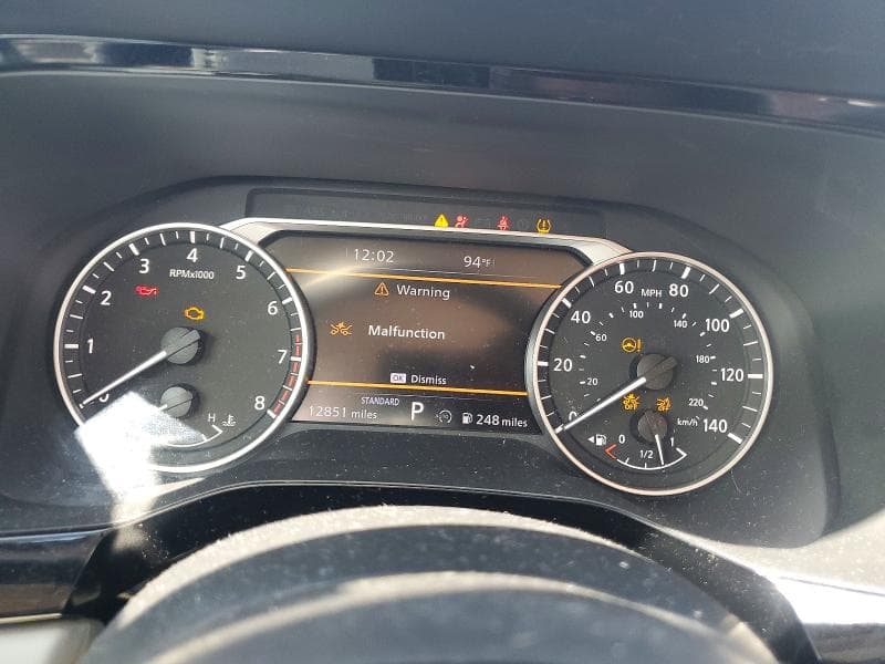 2025 NISSAN PATHFINDER SL 9