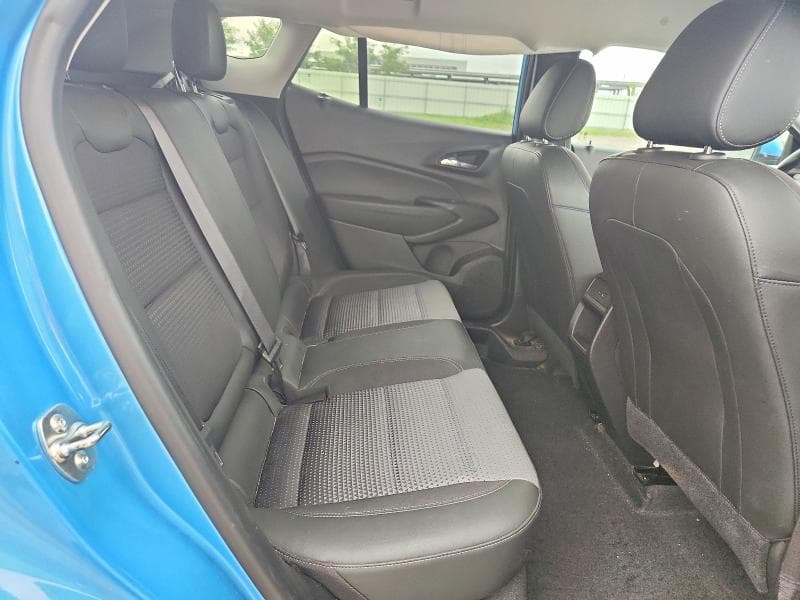 2025 CHEVROLET TRAX 1LT 11
