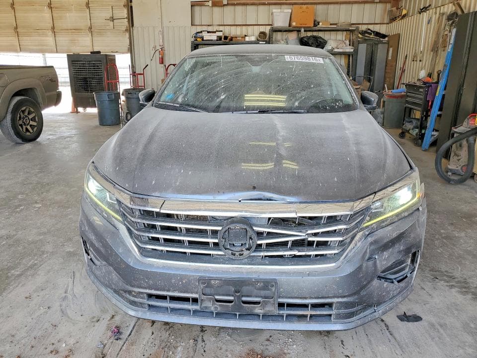 2020 VOLKSWAGEN PASSAT SE 5