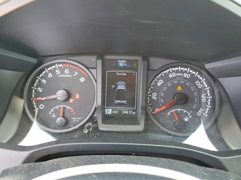 2023 TOYOTA TACOMA SR 9