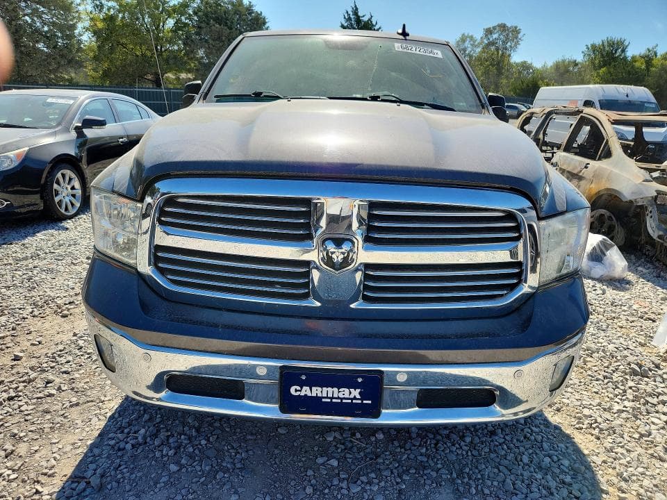 2017 RAM 1500 SLT 5