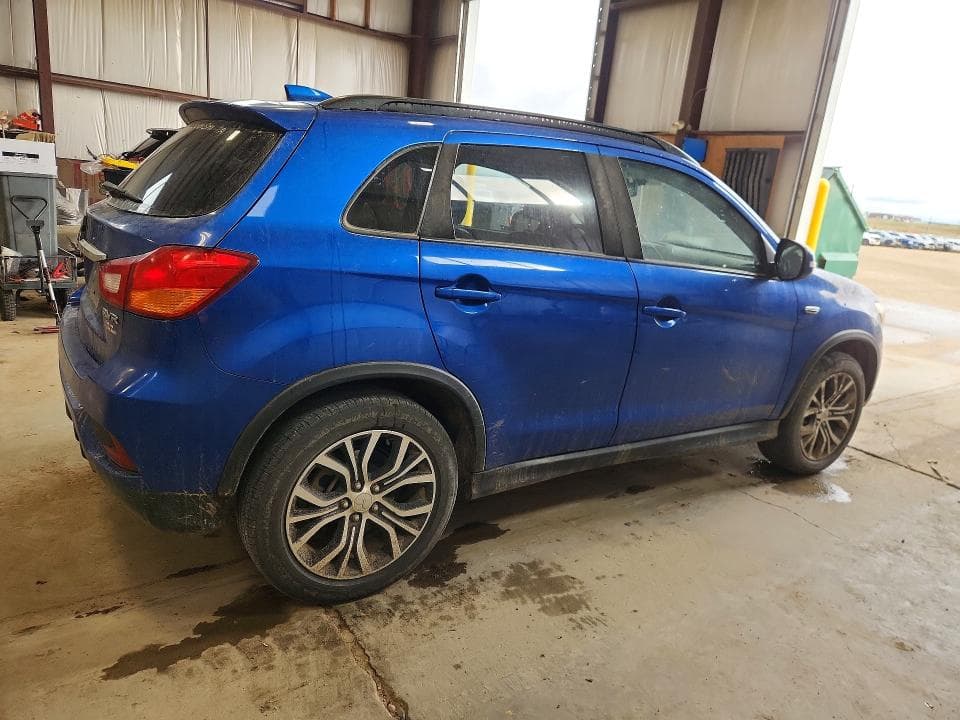 2018 MITSUBISHI RVR SE LIMITED 3
