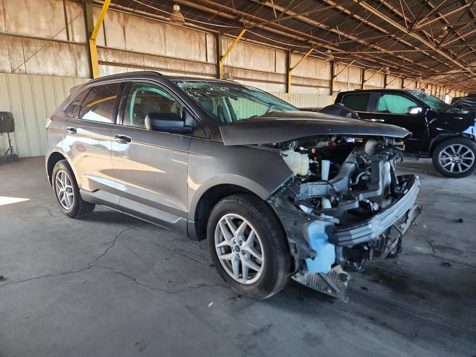 2021 FORD EDGE SE 4