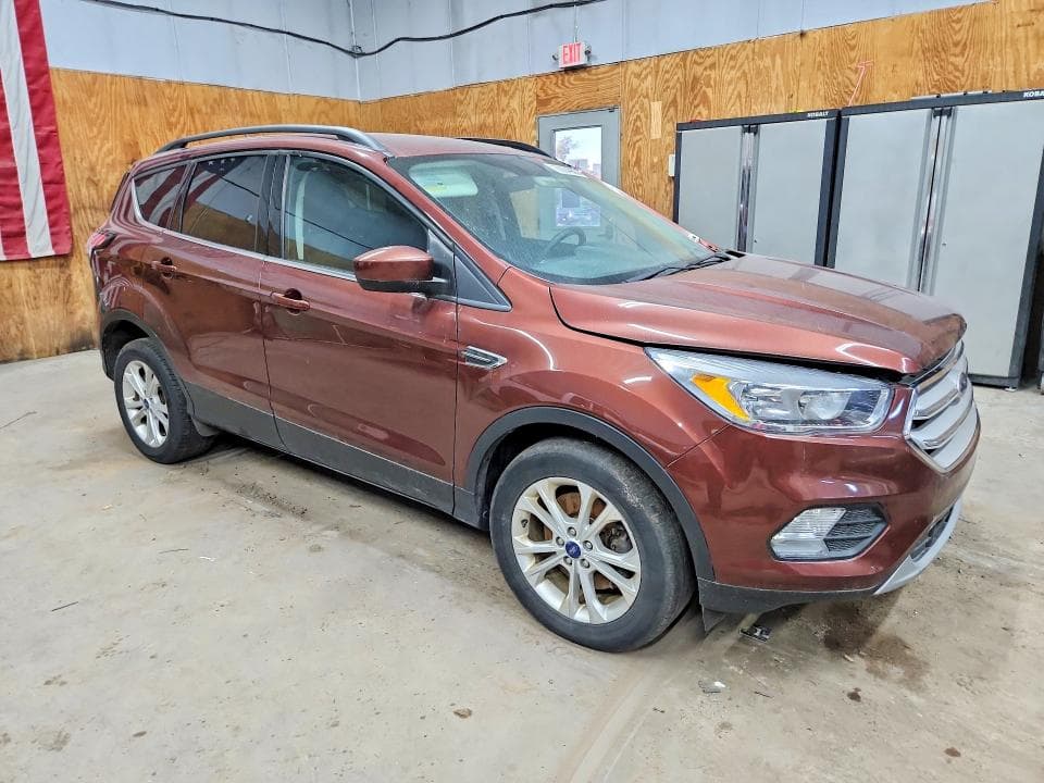 2018 FORD ESCAPE SE 4