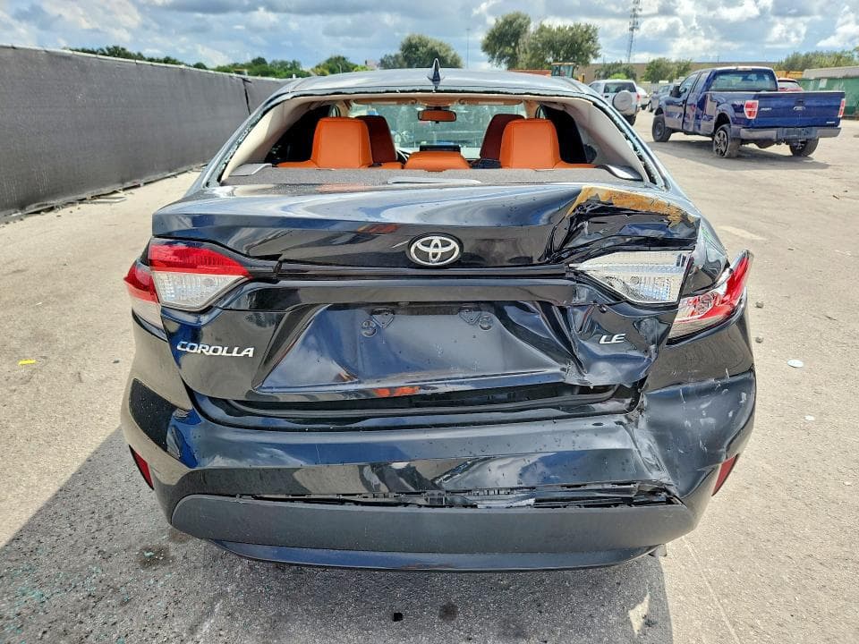 2021 TOYOTA COROLLA LE 6