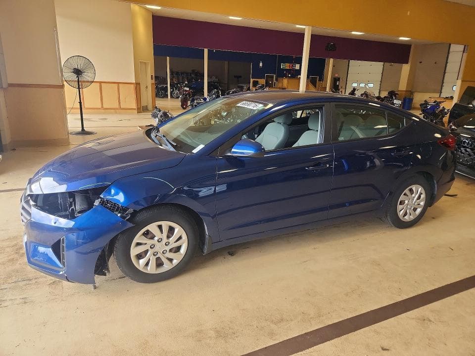2019 HYUNDAI ELANTRA SE - 1