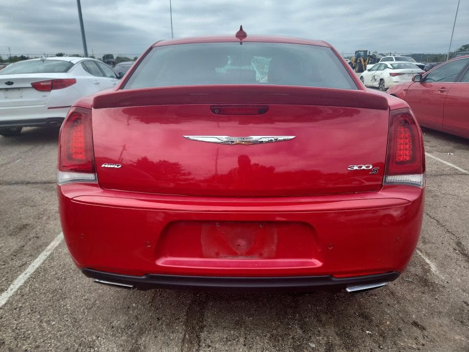 2018 CHRYSLER 300 S 6