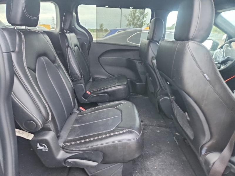 2025 CHRYSLER PACIFICA SELECT 11