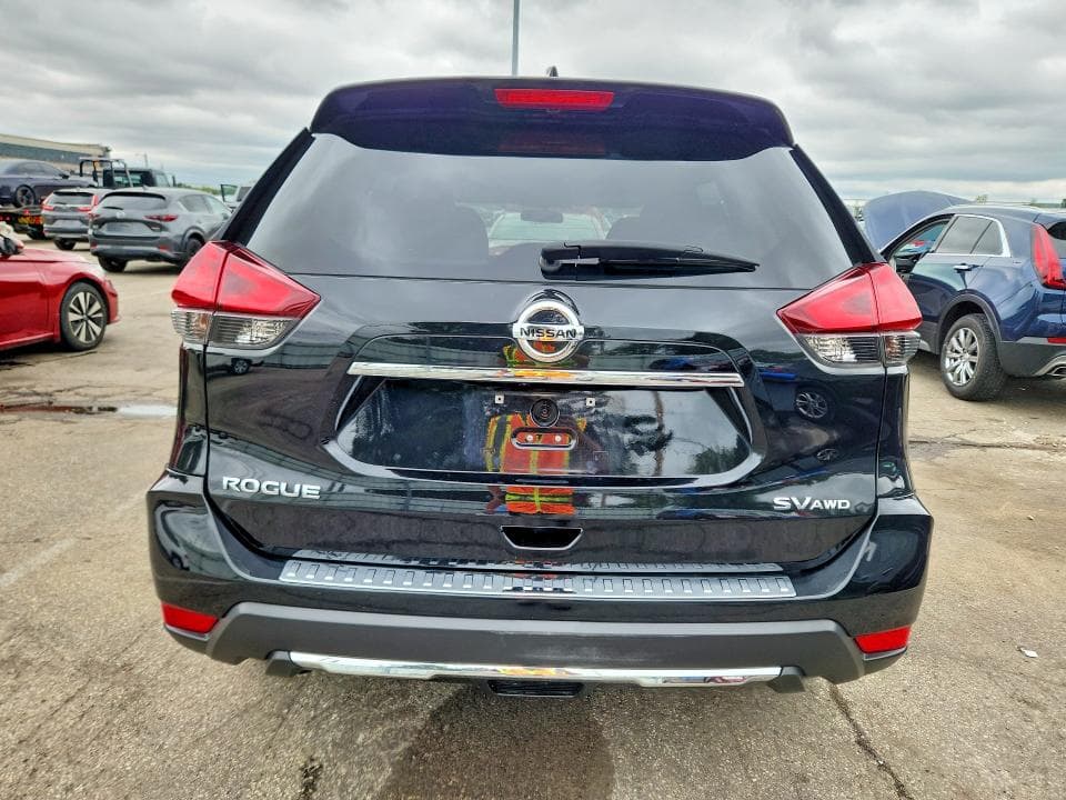 2017 NISSAN ROGUE SV 6