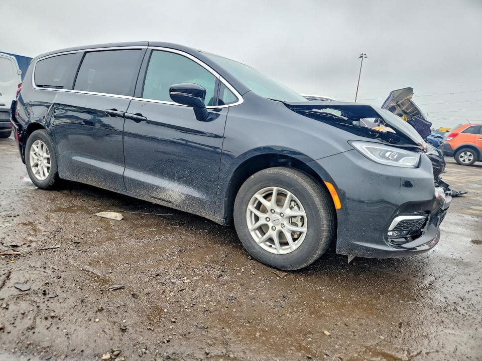 2026 CHRYSLER PACIFICA SELECT 4