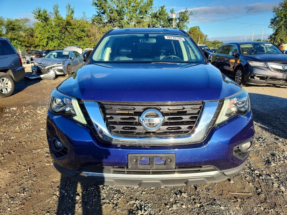 2019 NISSAN PATHFINDER SL 5