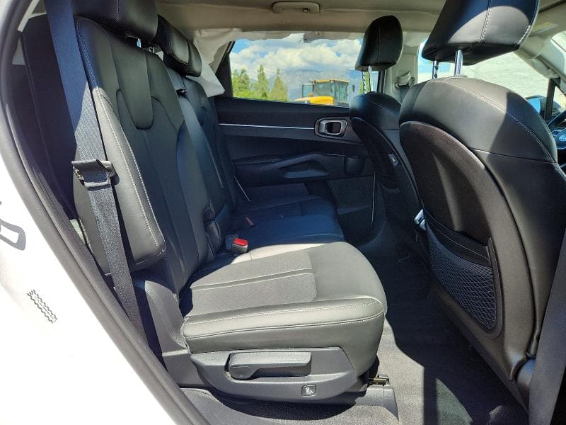2021 KIA SORENTO S 11